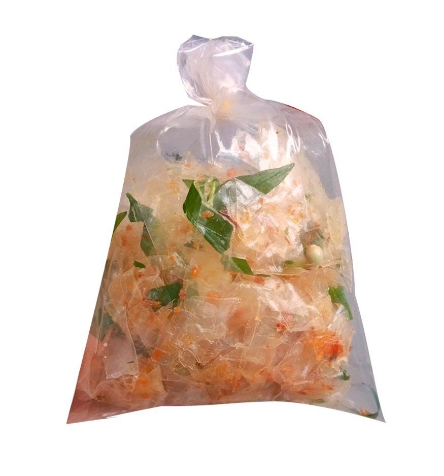 Bánh tráng trộn tỏi ớt ( không trứng cút )